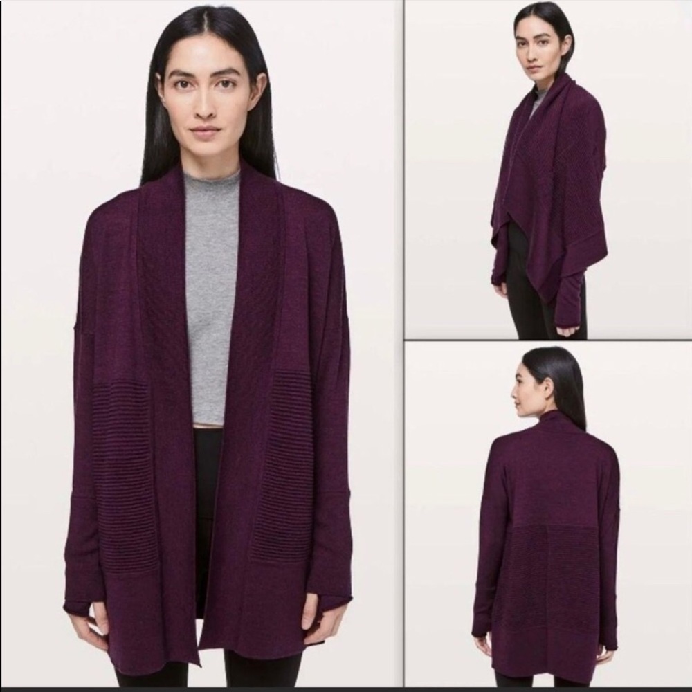 Lululemon sit in lotus wrap II